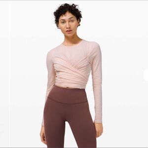 LULULEMON GATHER AND GROW
LONG SLEEVE